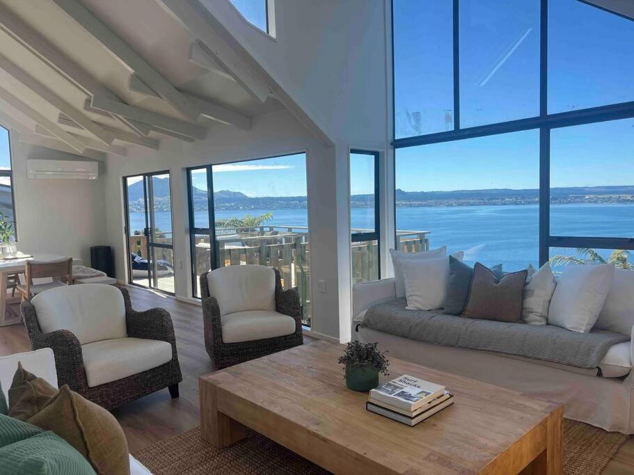 Breathtaking Views Villa Taupo Exterior foto